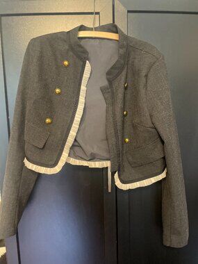 Cider Tweed Cropped Jacket With Contrast Pleating in Size Medium in Color Carbon